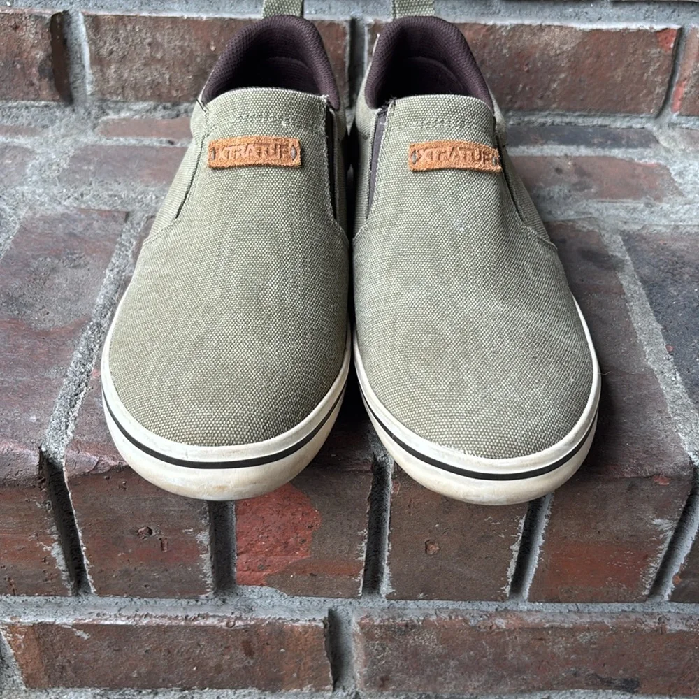 Men’s XtraTuf Sharkbyte deck shoes